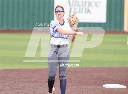 Thumbnail 2 in Grandview vs West Rusk (UIL 3A Regional Semifinal) photogallery.
