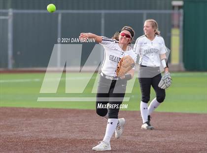 Thumbnail 1 in Grandview vs West Rusk (UIL 3A Regional Semifinal) photogallery.