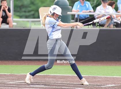 Thumbnail 1 in Grandview vs West Rusk (UIL 3A Regional Semifinal) photogallery.