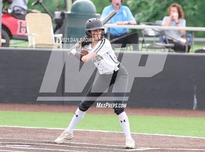 Thumbnail 2 in Grandview vs West Rusk (UIL 3A Regional Semifinal) photogallery.
