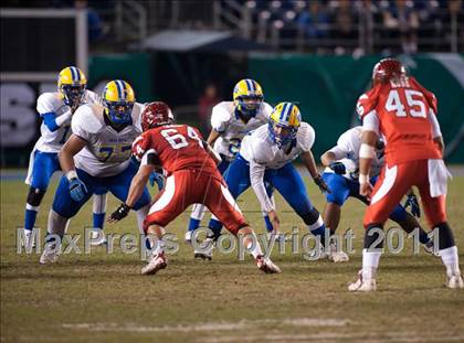 Thumbnail 2 in Mira Mesa vs Vista (CIF SDS D1 Final) photogallery.