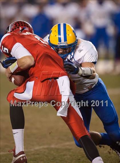 Thumbnail 3 in Mira Mesa vs Vista (CIF SDS D1 Final) photogallery.