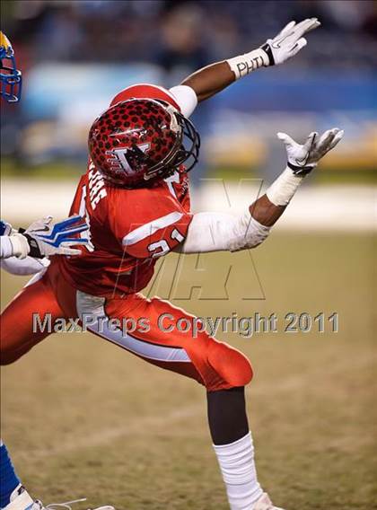 Thumbnail 3 in Mira Mesa vs Vista (CIF SDS D1 Final) photogallery.