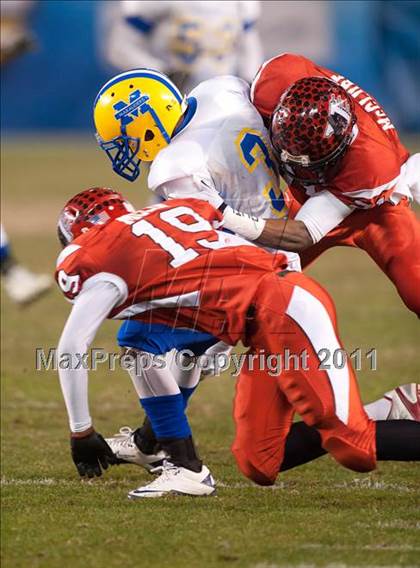Thumbnail 3 in Mira Mesa vs Vista (CIF SDS D1 Final) photogallery.