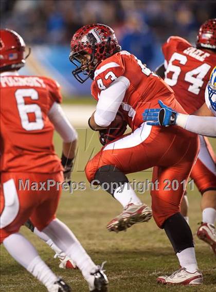 Thumbnail 2 in Mira Mesa vs Vista (CIF SDS D1 Final) photogallery.
