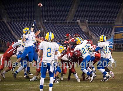 Thumbnail 3 in Mira Mesa vs Vista (CIF SDS D1 Final) photogallery.
