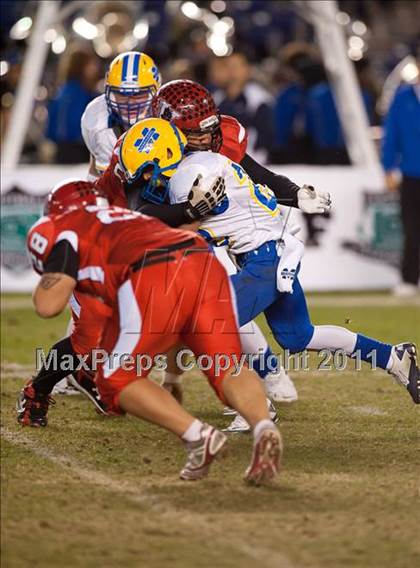 Thumbnail 3 in Mira Mesa vs Vista (CIF SDS D1 Final) photogallery.