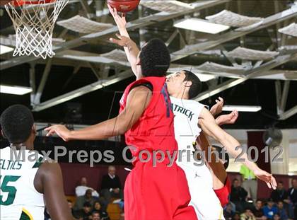 Thumbnail 3 in LaVerne Lutheran vs. St. Patrick (Spalding Hoophall Classic) photogallery.