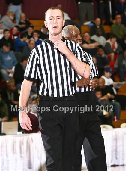Thumbnail 3 in LaVerne Lutheran vs. St. Patrick (Spalding Hoophall Classic) photogallery.