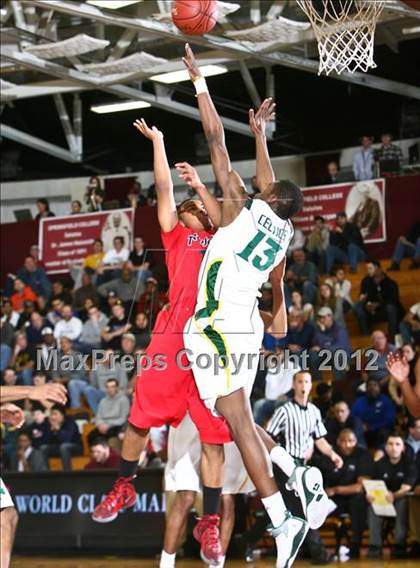 Thumbnail 1 in LaVerne Lutheran vs. St. Patrick (Spalding Hoophall Classic) photogallery.