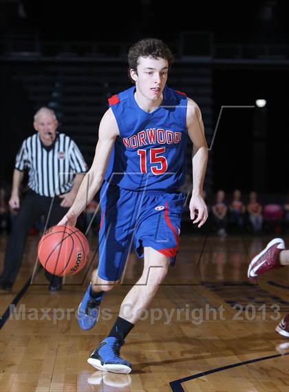 Thumbnail 3 in Shining Mountain vs. Norwood (CHSAA 1A Great 8) photogallery.