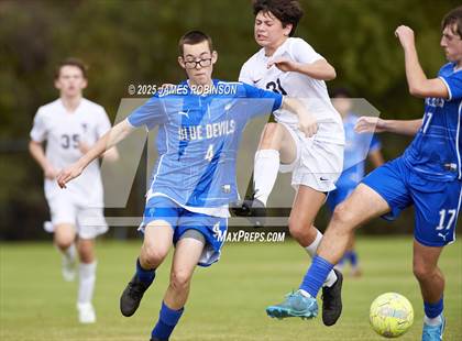 Thumbnail 2 in Bishop Kenny vs Clay (Episcopal School Jacksonville JV Invitational) photogallery.