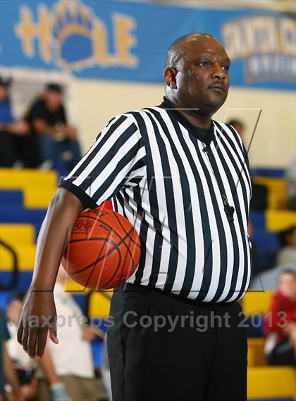 Thumbnail 2 in San Benito vs. Gunn (CIF CCS D1 Final) photogallery.
