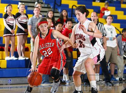 Thumbnail 1 in San Benito vs. Gunn (CIF CCS D1 Final) photogallery.