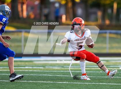 Thumbnail 2 in Escanaba @ Calumet photogallery.