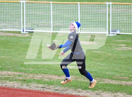 Thumbnail 2 in Lake Norman vs Bandys (Scrimmage Mooresville Jamboree) photogallery.