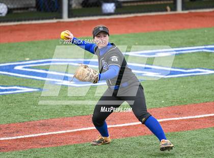 Thumbnail 3 in Lake Norman vs Bandys (Scrimmage Mooresville Jamboree) photogallery.