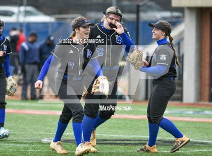 Thumbnail 2 in Lake Norman vs Bandys (Scrimmage Mooresville Jamboree) photogallery.