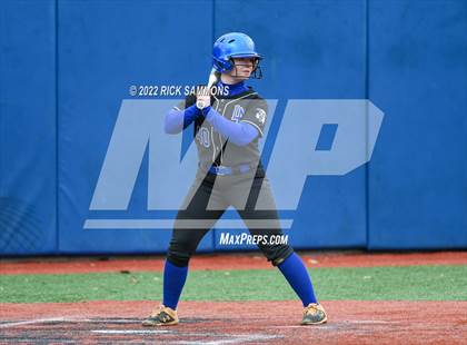 Thumbnail 2 in Lake Norman vs Bandys (Scrimmage Mooresville Jamboree) photogallery.