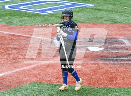 Thumbnail 2 in Lake Norman vs Bandys (Scrimmage Mooresville Jamboree) photogallery.