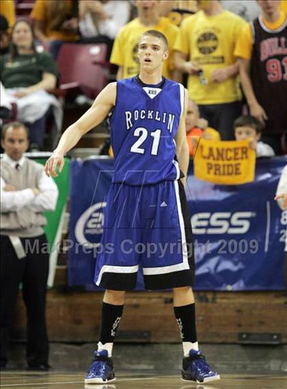 Thumbnail 3 in St. Francis vs. Rocklin (CIF NorCal D2 Final) photogallery.