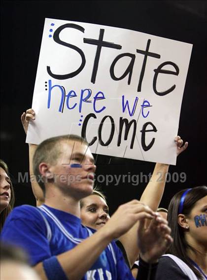 Thumbnail 1 in St. Francis vs. Rocklin (CIF NorCal D2 Final) photogallery.