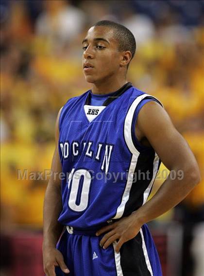 Thumbnail 2 in St. Francis vs. Rocklin (CIF NorCal D2 Final) photogallery.