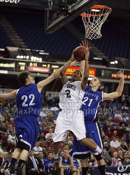 Thumbnail 3 in St. Francis vs. Rocklin (CIF NorCal D2 Final) photogallery.