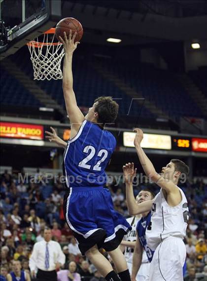 Thumbnail 1 in St. Francis vs. Rocklin (CIF NorCal D2 Final) photogallery.