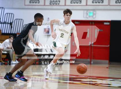 Thumbnail 3 in Moorpark vs Van nuys (Wolverine Invitational) photogallery.