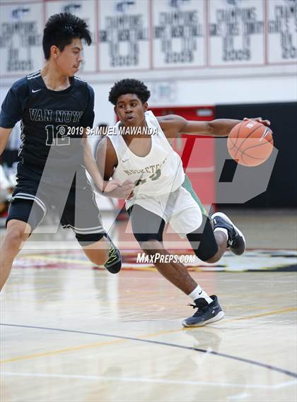Thumbnail 1 in Moorpark vs Van nuys (Wolverine Invitational) photogallery.