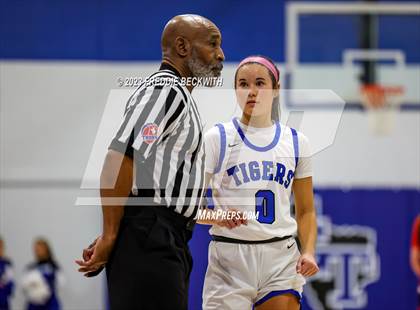 Thumbnail 1 in Pottsboro @ Gunter photogallery.