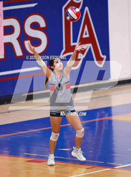 Thumbnail 2 in FR: Colony @ Los Altos photogallery.