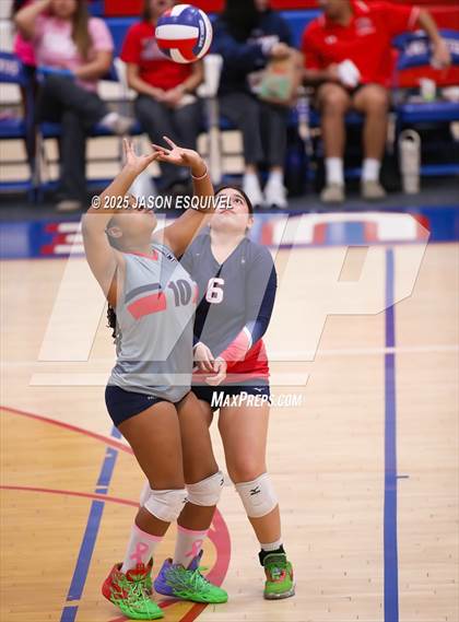 Thumbnail 3 in FR: Colony @ Los Altos photogallery.