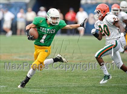 Thumbnail 2 in Providence Catholic vs. Morgan Park (2010 Kickoff Classic) photogallery.