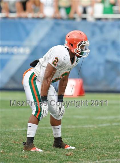 Thumbnail 3 in Providence Catholic vs. Morgan Park (2010 Kickoff Classic) photogallery.