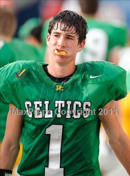 Thumbnail 2 in Providence Catholic vs. Morgan Park (2010 Kickoff Classic) photogallery.