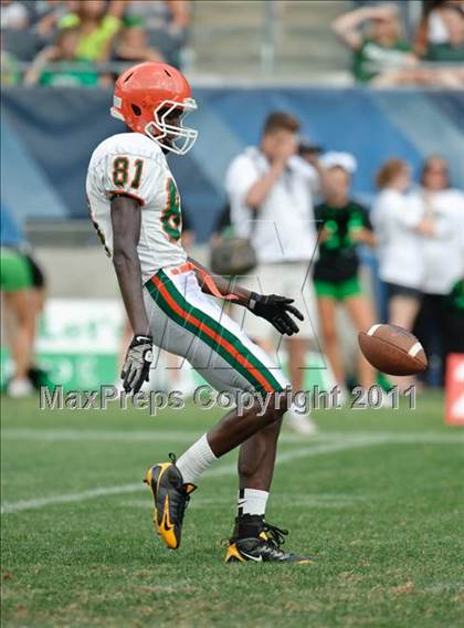 Thumbnail 1 in Providence Catholic vs. Morgan Park (2010 Kickoff Classic) photogallery.