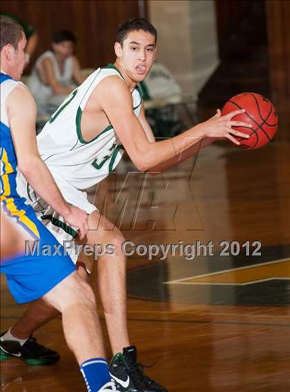 Thumbnail 3 in Del Campo vs Colfax (Kendall Arnett) photogallery.