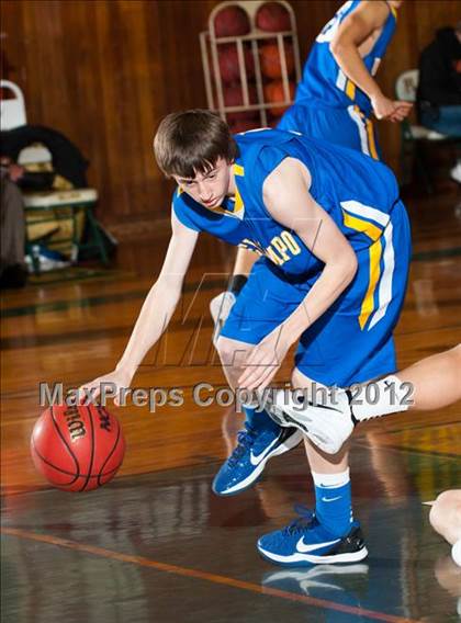 Thumbnail 3 in Del Campo vs Colfax (Kendall Arnett) photogallery.