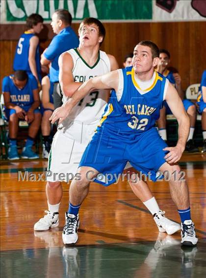Thumbnail 3 in Del Campo vs Colfax (Kendall Arnett) photogallery.
