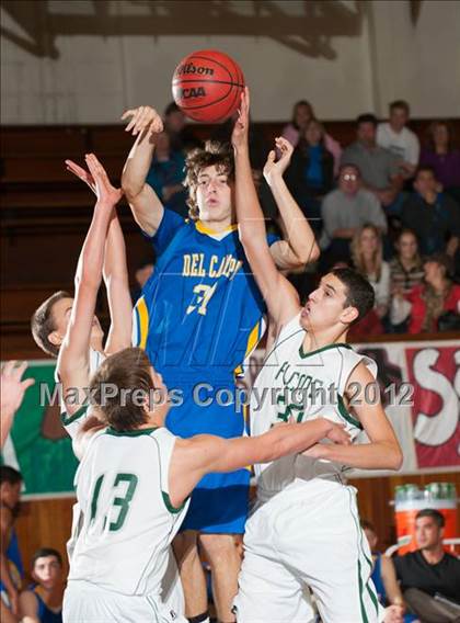 Thumbnail 1 in Del Campo vs Colfax (Kendall Arnett) photogallery.