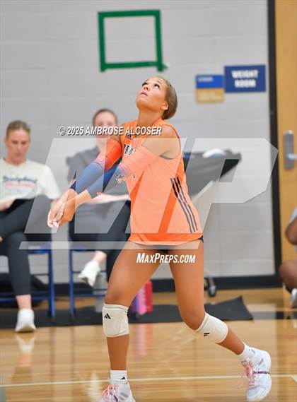 Thumbnail 3 in Mayde Creek vs. Bridgeland (KISD/CFISD Tournament) photogallery.