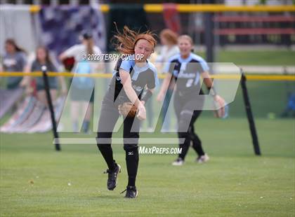 Thumbnail 2 in Canyon View vs. Carbon (UHSAA 3A Quarterfinal) photogallery.