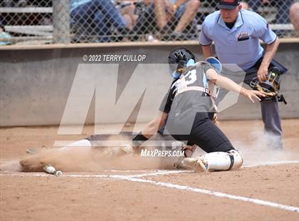 Thumbnail 2 in Canyon View vs. Carbon (UHSAA 3A Quarterfinal) photogallery.