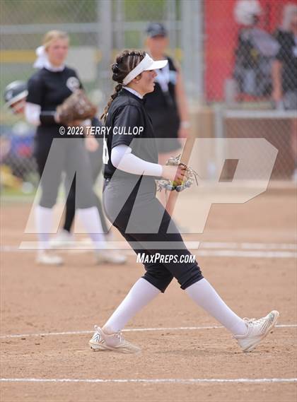 Thumbnail 2 in Canyon View vs. Carbon (UHSAA 3A Quarterfinal) photogallery.