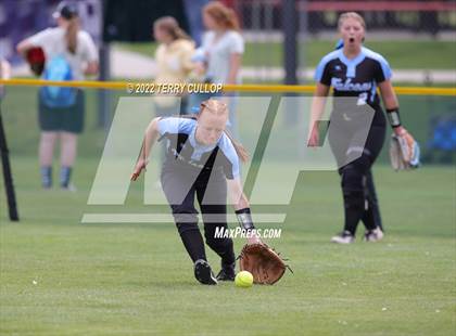Thumbnail 3 in Canyon View vs. Carbon (UHSAA 3A Quarterfinal) photogallery.