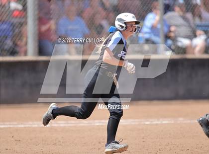 Thumbnail 2 in Canyon View vs. Carbon (UHSAA 3A Quarterfinal) photogallery.
