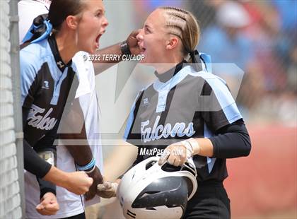 Thumbnail 3 in Canyon View vs. Carbon (UHSAA 3A Quarterfinal) photogallery.