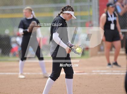 Thumbnail 2 in Canyon View vs. Carbon (UHSAA 3A Quarterfinal) photogallery.